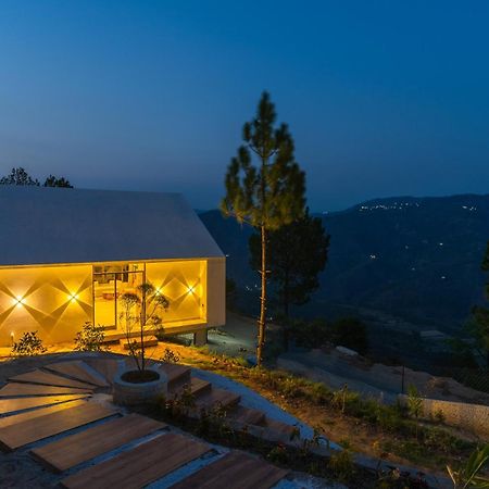 Stayvista At Luna Nova With Outdoor Pool - Ranikhet Dış mekan fotoğraf